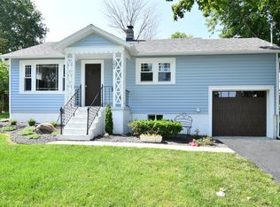 102 W Farmer St, Ozark, MO 65721