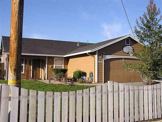 1st image of 1839 Linda Ave