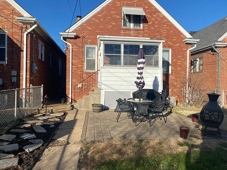 5316 Mardel Ave — Photo 8