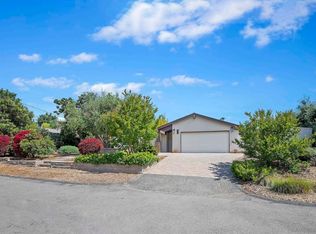 236 Rancho Santa Fe Rd, Encinitas, CA 92024