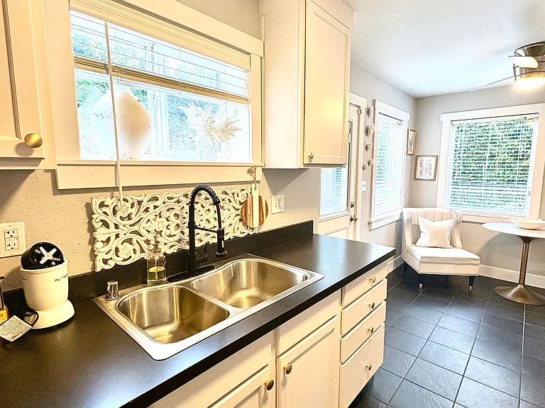620 N I St #5 — Photo 15