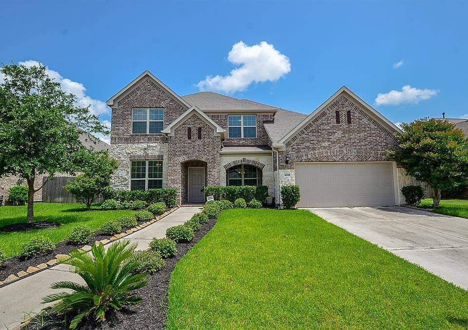 1st image of 6919 Brewster Ln