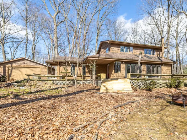 4111 Ruby St, Ypsilanti, MI 48197
