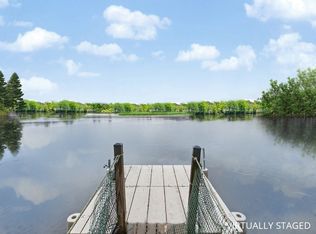 117 Edgewater Dr, Waltham, MA 02453