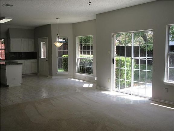 5th image of 3636 Longbow Ln