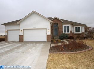 17301 Northridge Ln, Davey, NE 68336