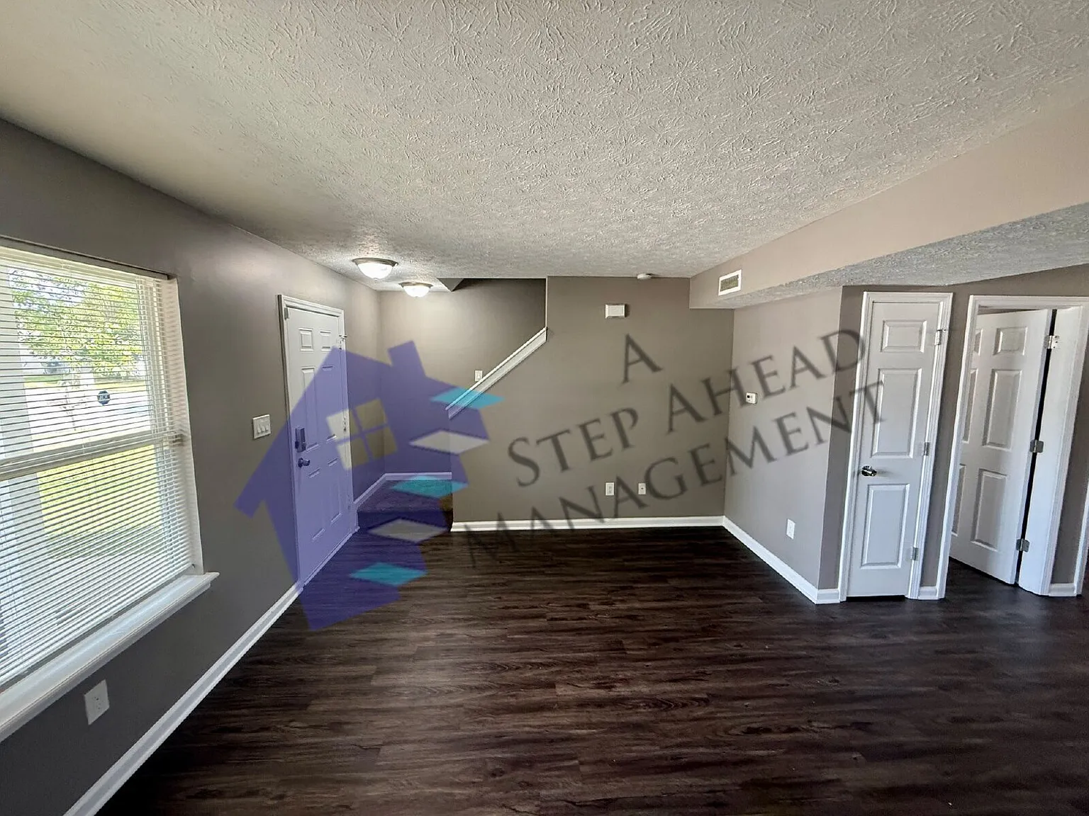 11129 WaterfieldPl — Photo 4
