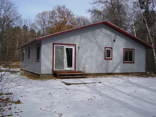 2+ Bedroom 2 Bath Lake Home — Photo 4
