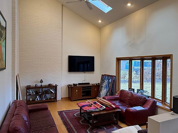 5th image of 2906 Wakefield Dr