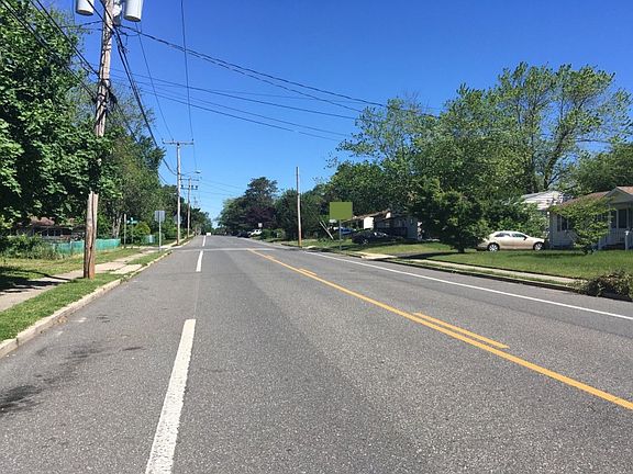 4th image of 26 Tilton Ave