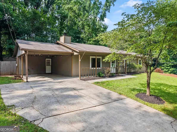 1833 Silver Leaf Dr SW, Marietta, GA 30008