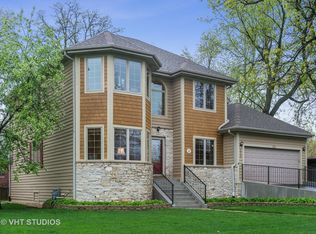 330 Fairbank Rd, Riverside, IL 60546