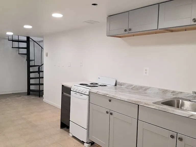 707 De Kalb Ave #1A — Photo 15