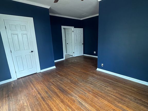 4th image of 286 Carrollton Ave