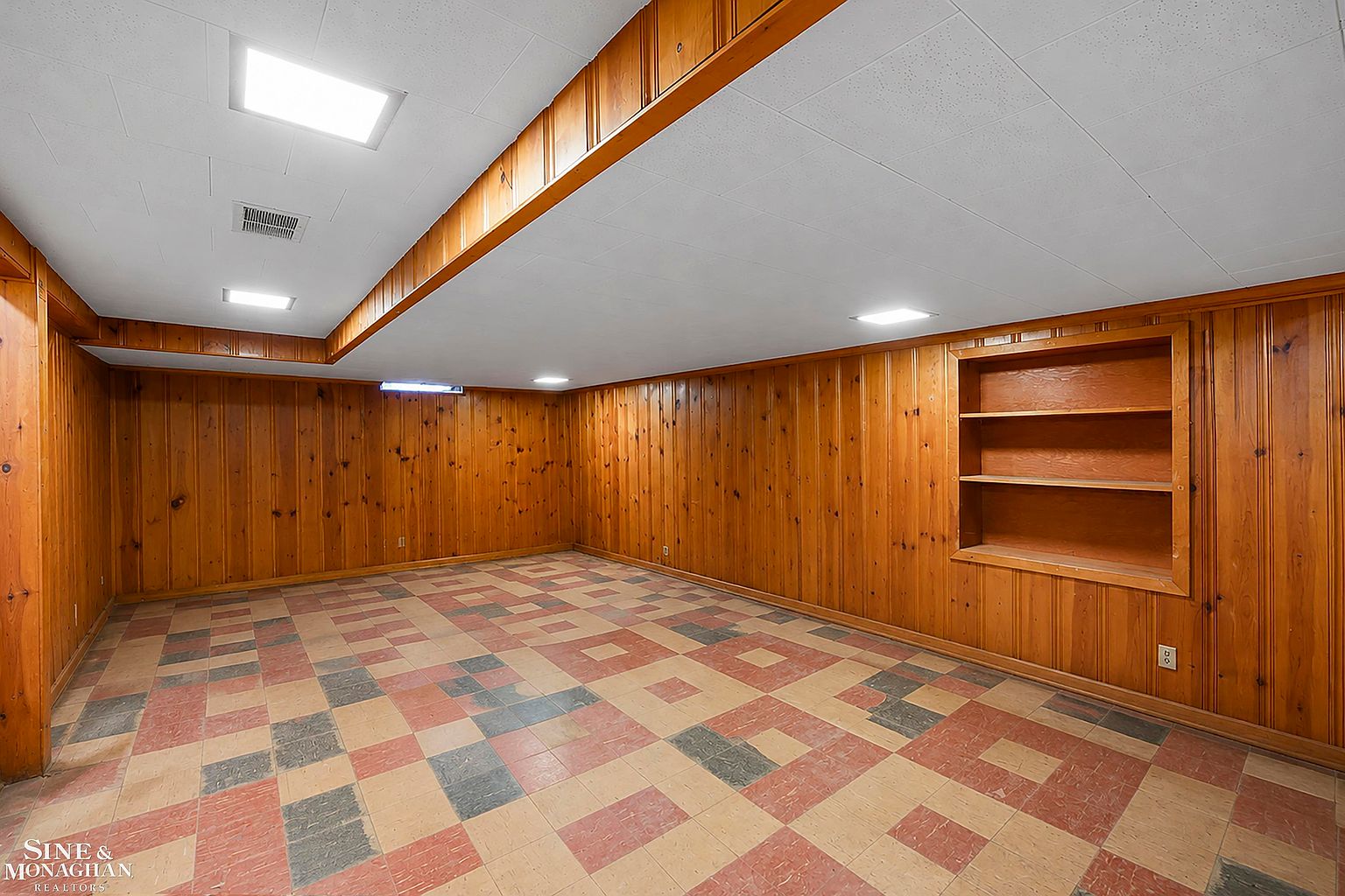 470 Allard Ave, photo 26