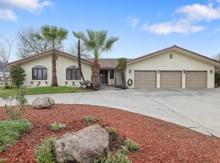 2697 Sun Dr, Hanford, CA 93230