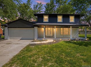 30301 Spring River Dr, Southfield, MI 48076