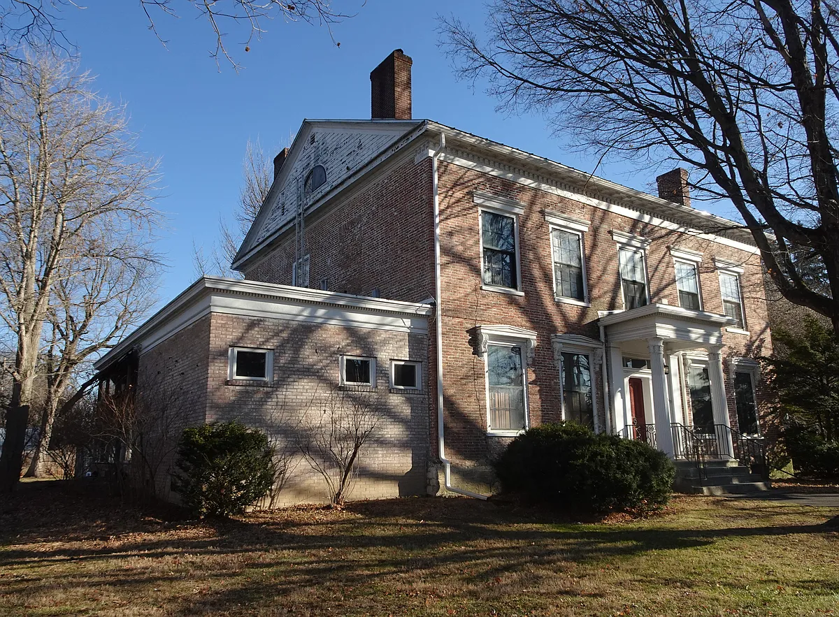Building Photo - 549 Route 23B #1
