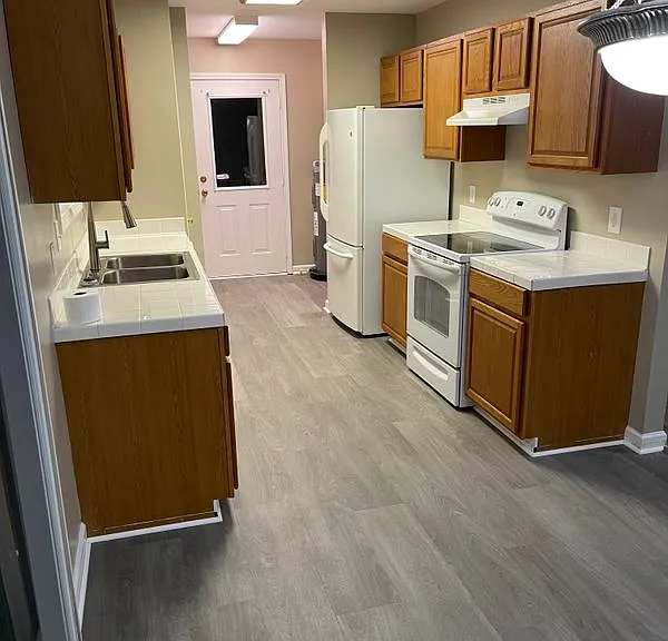 828 Mulberry Dr — Photo 19