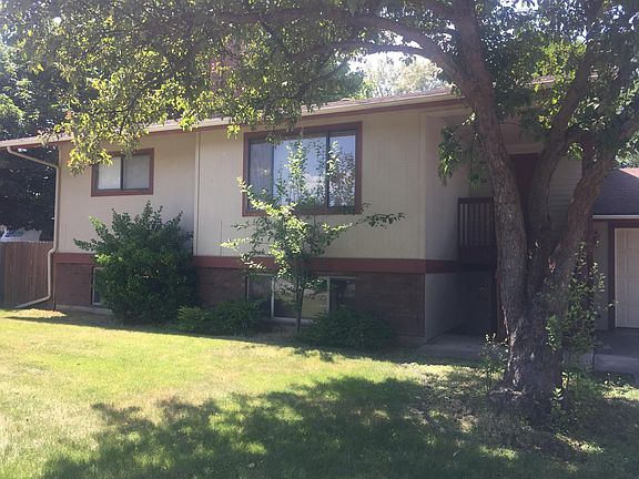 View of the front of the duplex