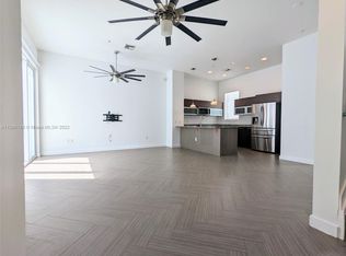 315 NE 7th St, Fort Lauderdale, FL 33304