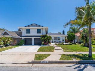 17392 Almelo Ln, Huntington Beach, CA 92649