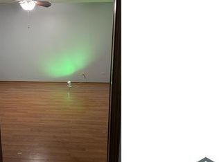 7200 S Euclid Ave #2, Chicago, IL 60649