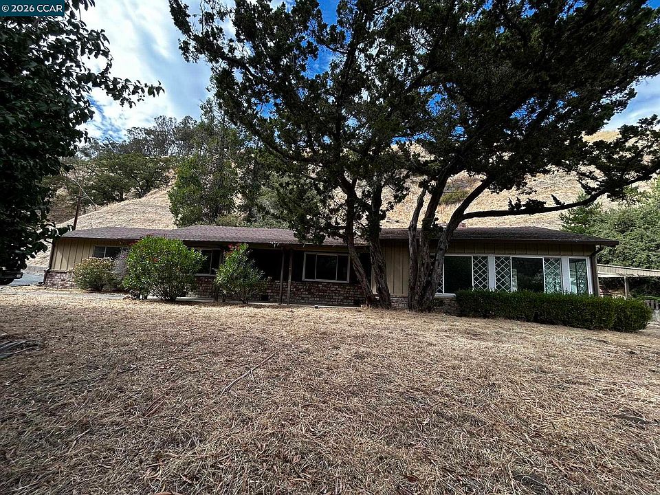 1st image of 1556 Springbrook Rd