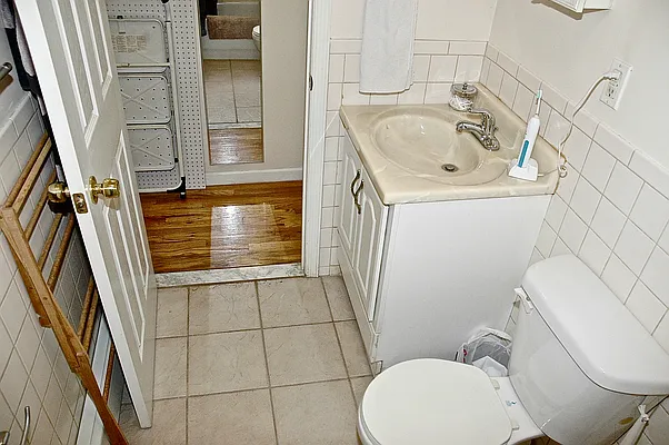 Rented by Boerum Hill Realty | media 40