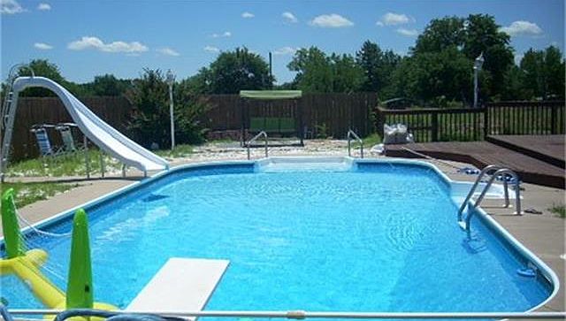 1st image of 710 County Road 3507 N