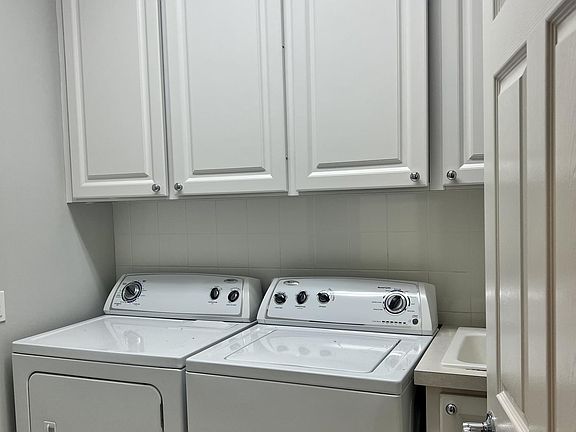 3rd image of 1585 Jeaga Dr