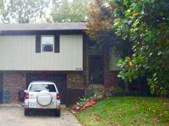 2nd image of 3432 Warwick Ct