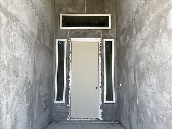 3rd image of 1810 Spoonbill Dr