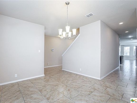 4th image of 15211 McKays Lark