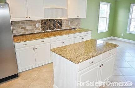 Generous work and storage space!