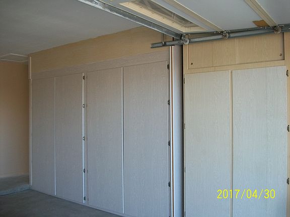 5th image of 11068 W Edgewood Dr