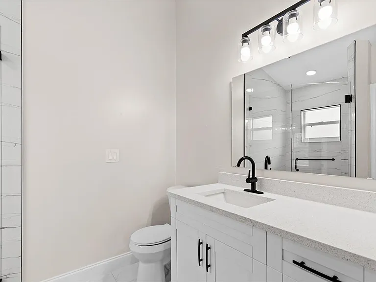 3358 Sabal Springs Blvd — Photo 8