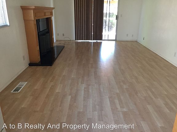 3rd image of 5546 Southcrest Way