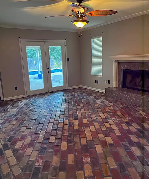 2407 Arlington Pl — Photo 7
