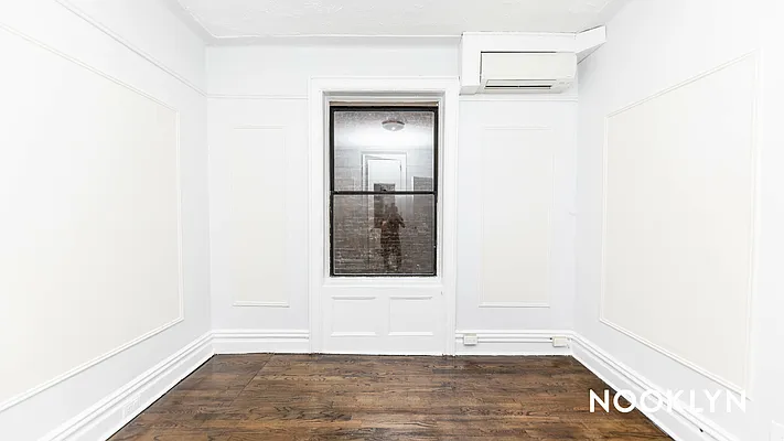 Rented by Nooklyn NYC LLC | media 8
