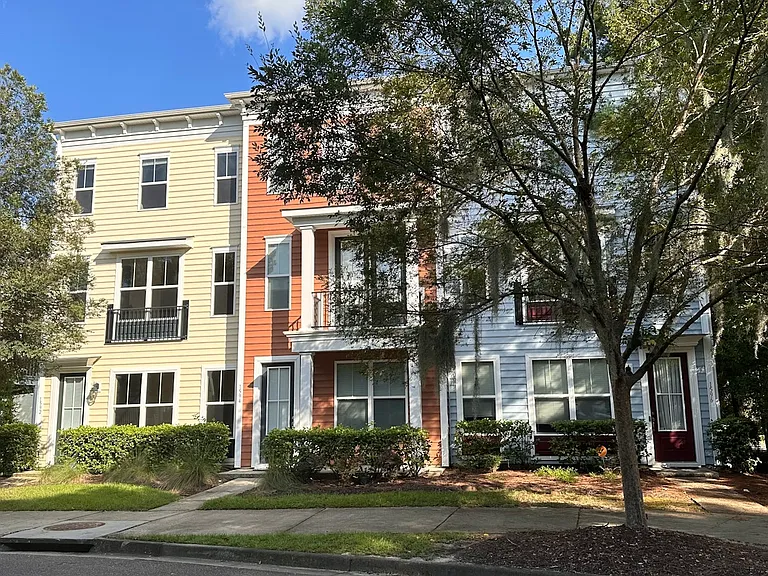 1592 Bluewater Way — Photo 32
