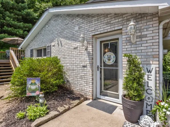 1321 24th St, Beaver Falls, PA 15010