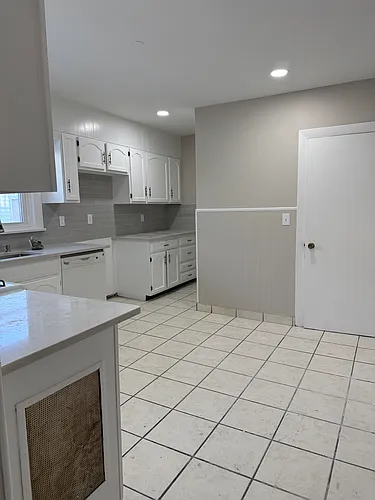 158 Reservoir Ave Photo 1