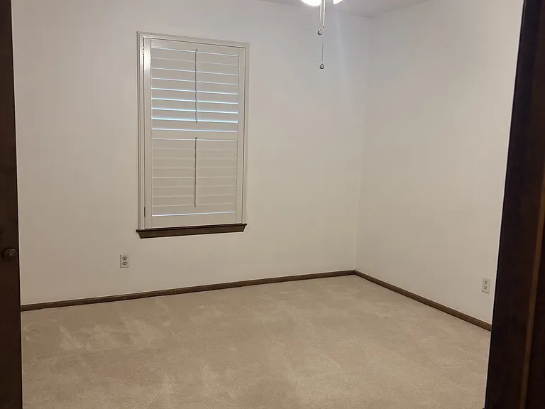 315 Partnership Rd — Photo 9