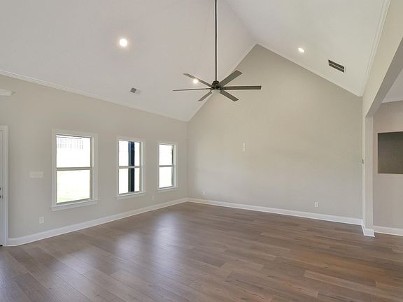 2nd image of 101 Loch Haven Cv Lot 11