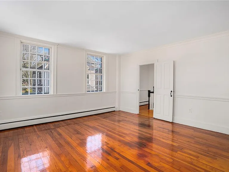 14 Elm St — Photo 14