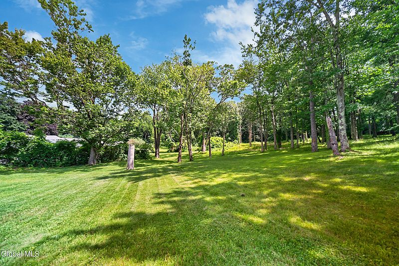 2nd image of 337 Quackenbush Road
