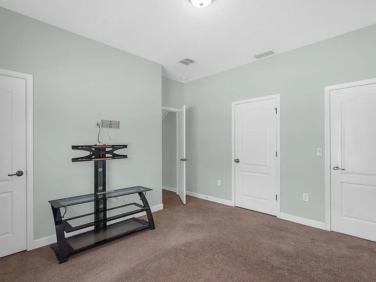2935 Buccaneer Palm Rd — Photo 22