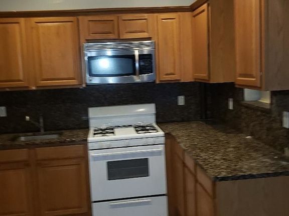 5th image of 4207 34th Ave APT 1A