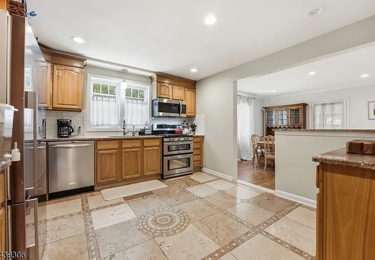 1 Carter Rd — Photo 15